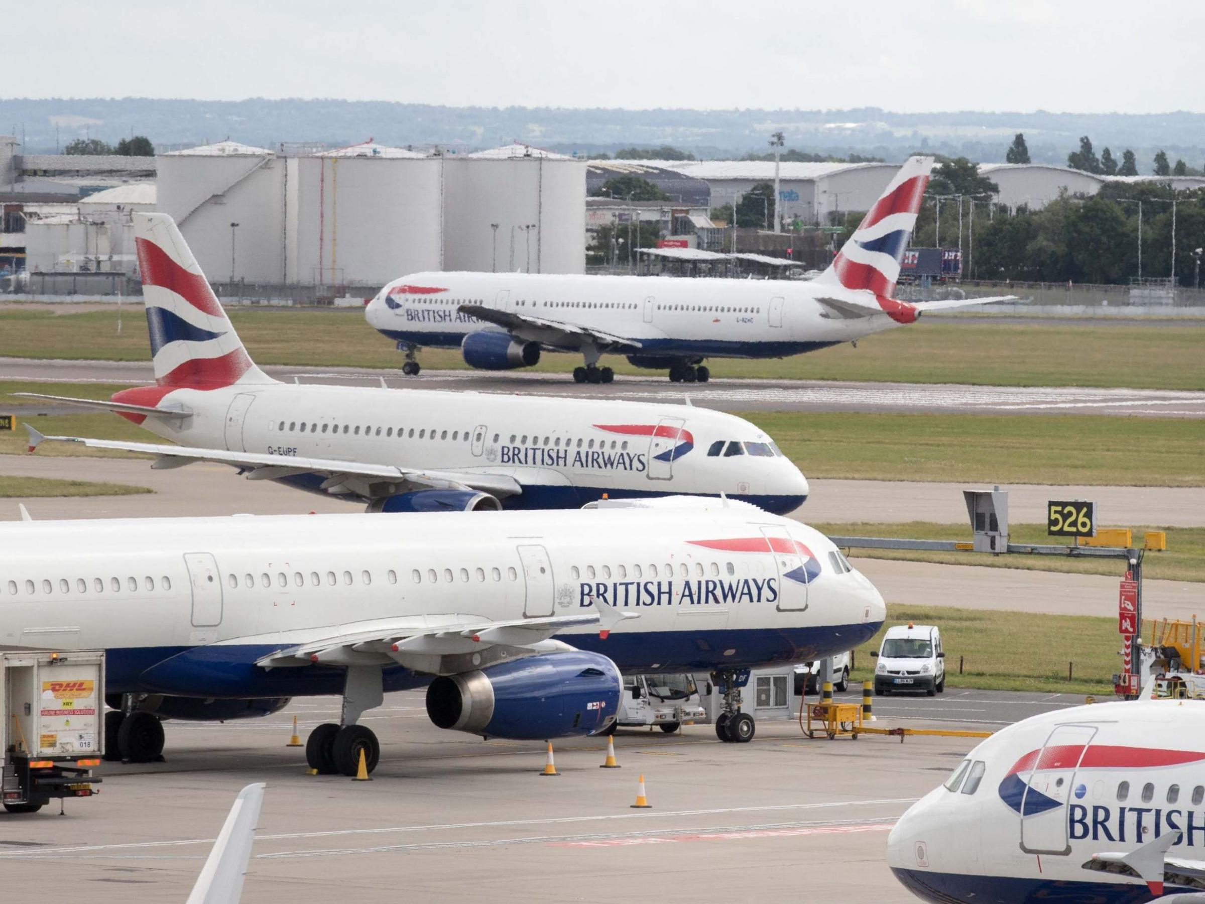 Italian Man Caught With Decommissioned Grenade In Luggage At Heathrow Airport News Akmi